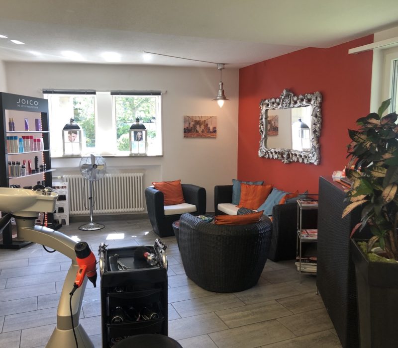 Home - Coiffeur und Hairstyling Lounge 10